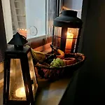 Urban Oasis Chic Central Apartment